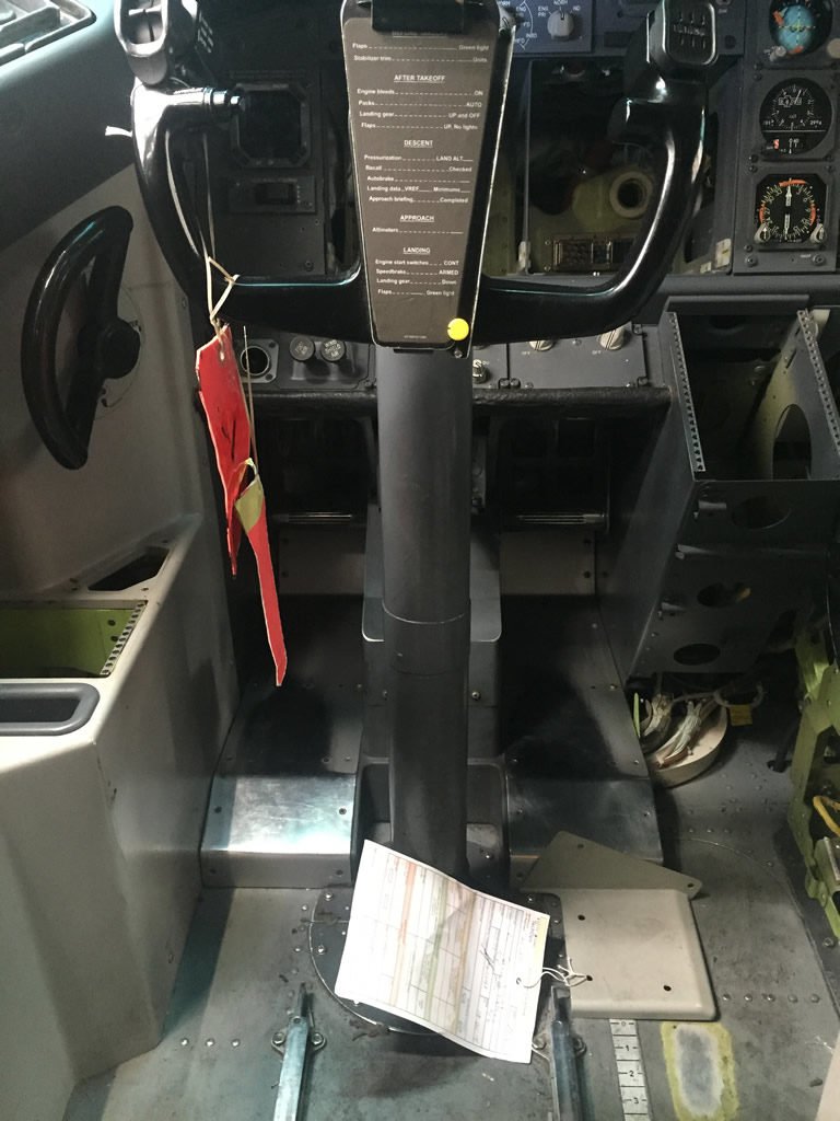 B737 Rudder Pedals Plug&Play –  – Boeing 737 Hardware for  Simmers